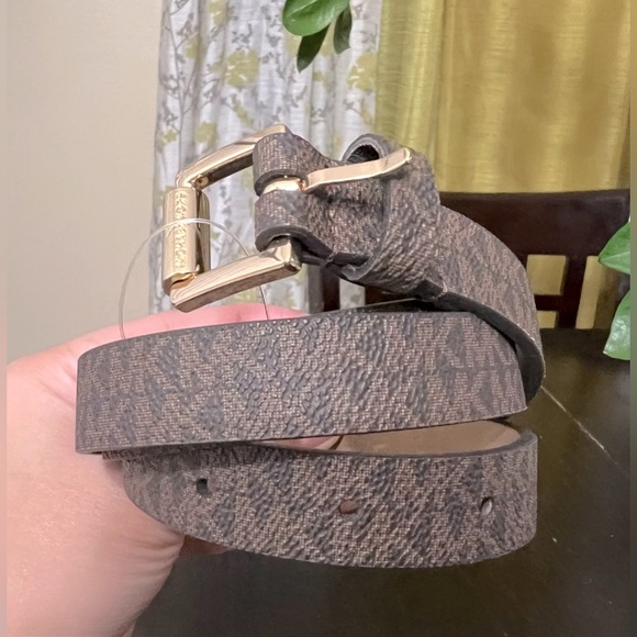 New Michael Kors 2 in 1 Belt - Picture 3 of 6
